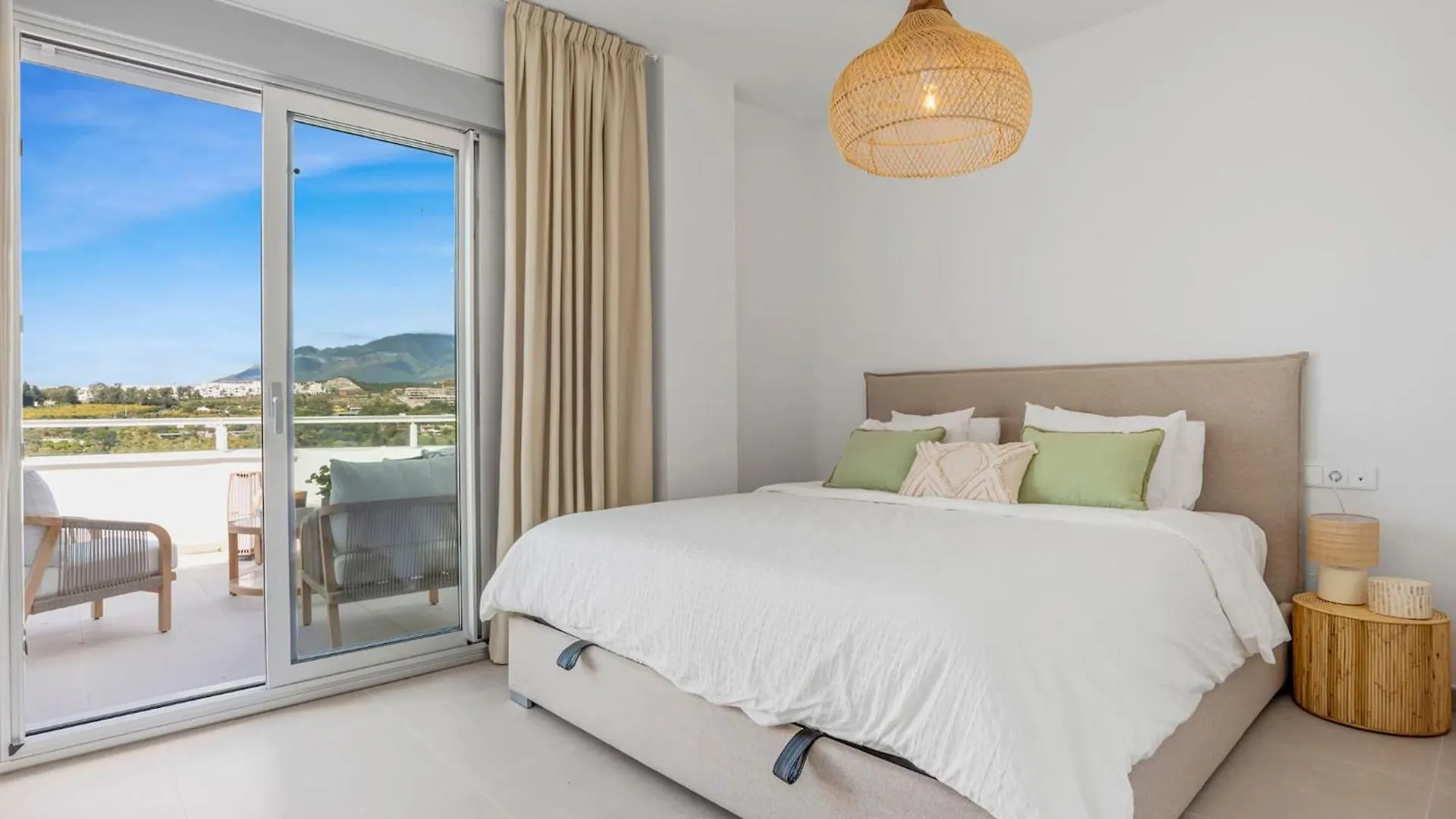 Casa Urban Gardens Apartment Estepona