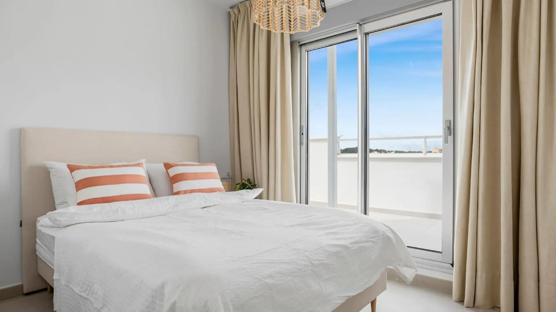 Casa Urban Gardens Apartment Estepona